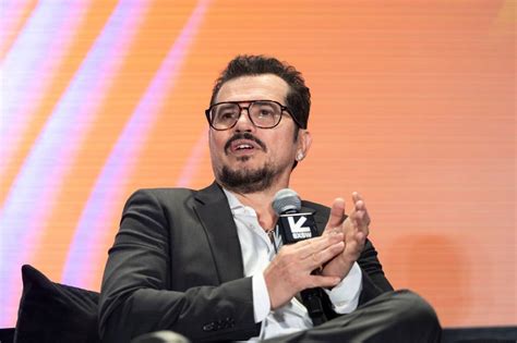 家庭影院D1 Y 開啟智能娛樂新紀(jì)元，實業(yè)投資的創(chuàng)新機遇